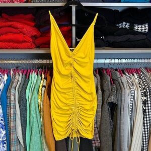 Arabella yellow v neck sleeveless front cinching dress size XS